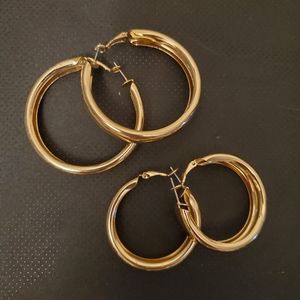 Pair of trendy hoops